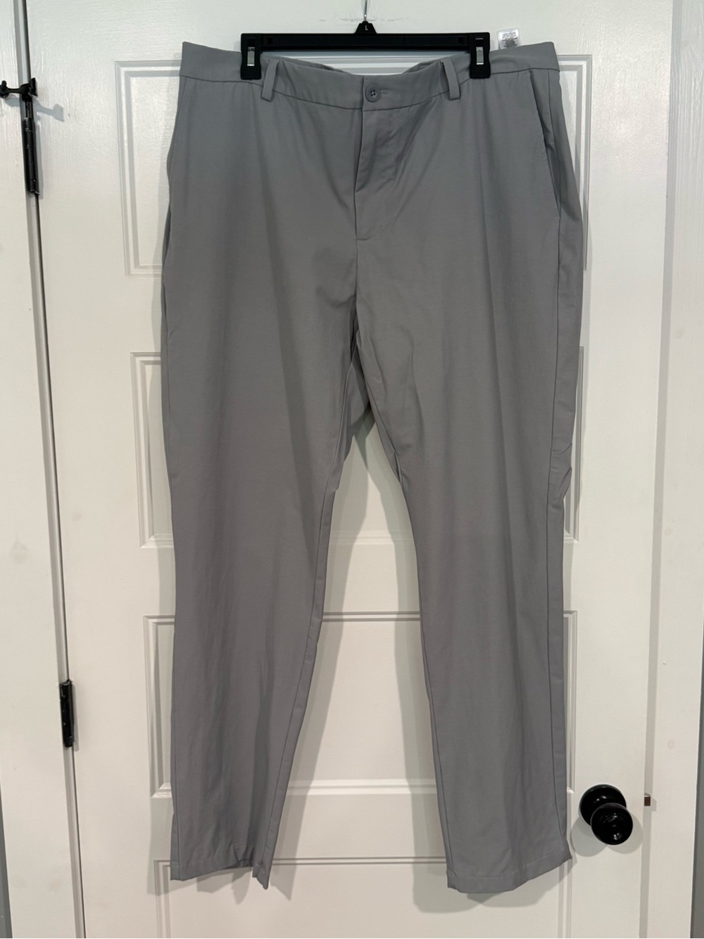 Vineyard Vines Men's Light Gray Chinos